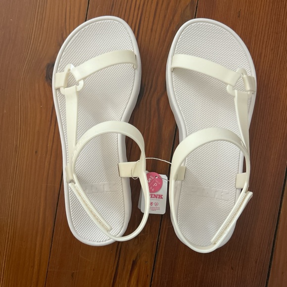 SOLD - Picture 2 of 6